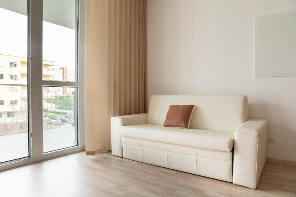 Great Tourist And Business Apartment Near Center 布拉迪斯拉发 外观 照片