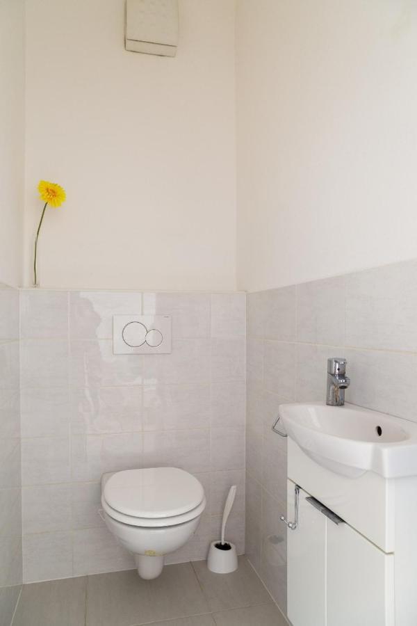 Great Tourist And Business Apartment Near Center 布拉迪斯拉发 外观 照片